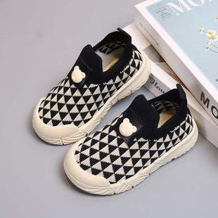 ��ͯЬ��2025�����¿���Ůͯһ�_���׃��@������ܛ���ĵ�ͯЬ