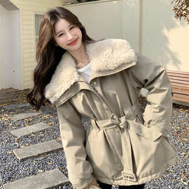 羊毛羔领派克服羽绒服女冬季2025新款白鸭绒气质保暖外套