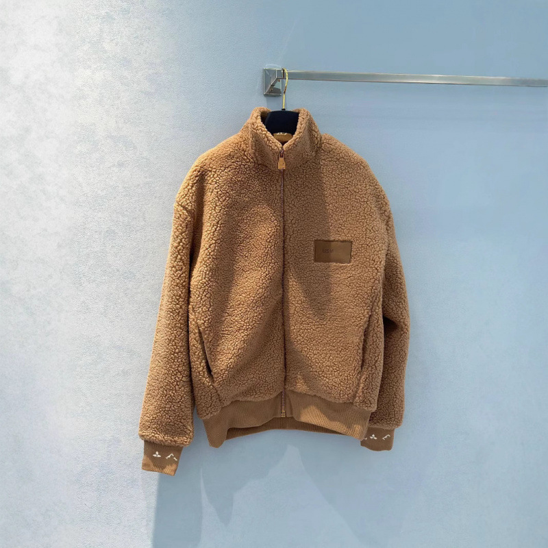26Fw European and American Style Early Autumn Letter Jacquard Cuff Suede Teddy Waist-Cinched Jacket Fashionable Unisex Coat 26Fw European and American Style Early Autumn Letter Jacquard Cuff Suede Teddy Waist-Cinched Jacket Fashionable Unisex Coat