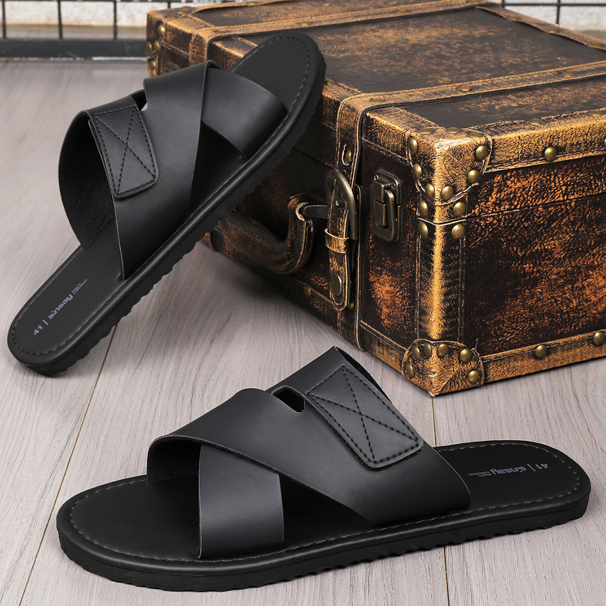 Men's Slip-On Sandals, Summer Fashion New High-End Trendy Men's Slippers, Casual Open-Toe Outdoor Sandals