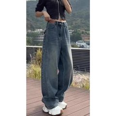 アメリカのレトロな広脚の曲がったナイフのジーパンの女性の春の下で新型のハイウエストのゆったりしているのが見えます。