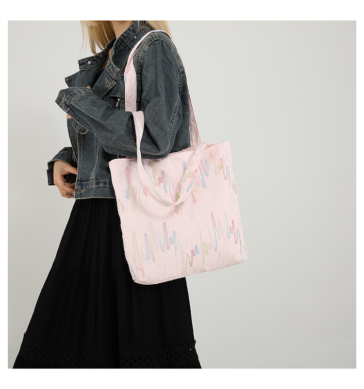 Casual and simple commuter underarm bag, large-capacity tote bag, new autumn 2024 fashion and niche single-shoulder crossbody bag undefined