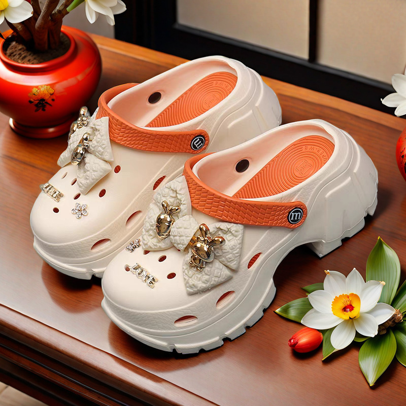 Fashionable Platform Cake Bottom Hole Shoes Women's Thick Sole Increased Anti-slip Internet-famous Cute Beach Sandals and Slippers High Heel for Summer