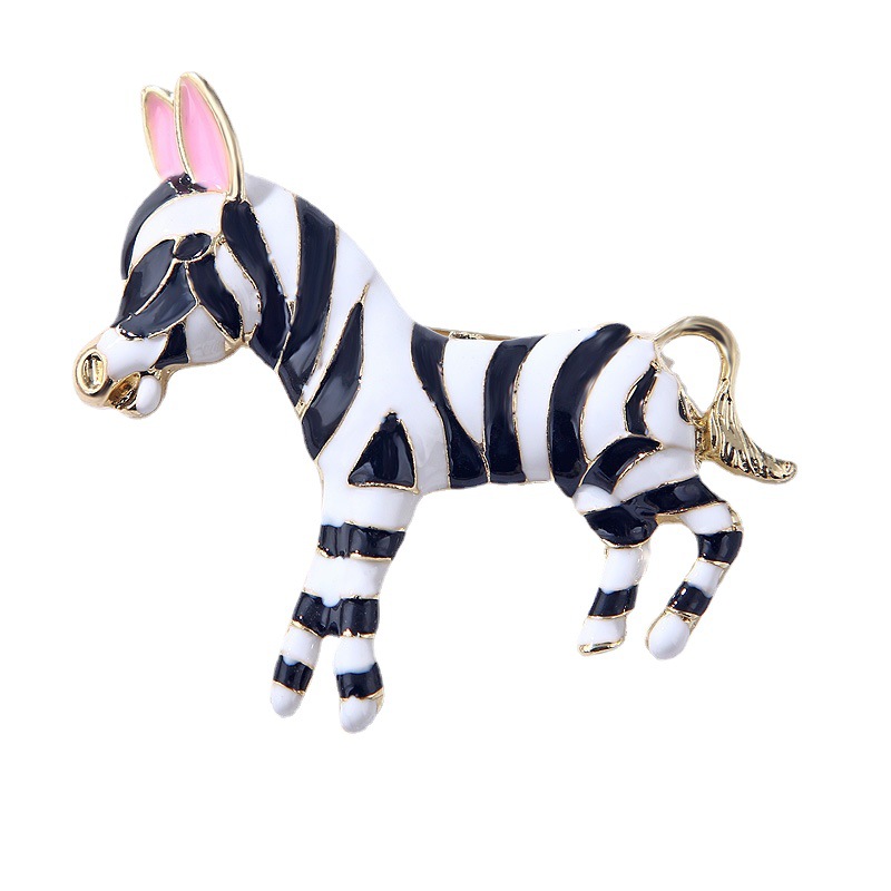 broche de cavalo branco preto estilo antigo feito à mão esmalte gotejamento temperamento moda gotejamento óleo pino broche jóias_voghion.com