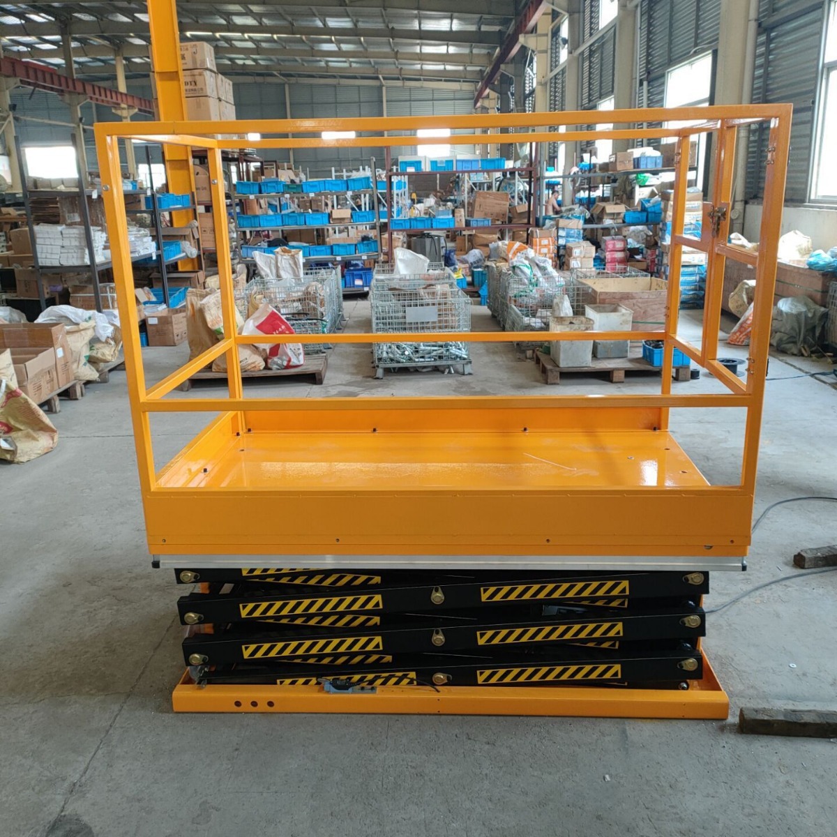 固定剪叉式升降平台 仓库小型简易载货升降台 电动液压举升机