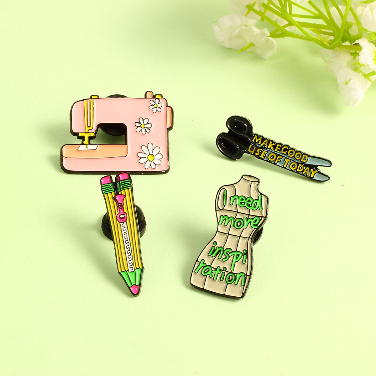 Stoving Varnish Design Fashion Style Fashion Pin Letter Alloy Stoving Varnish Unisex Brooches