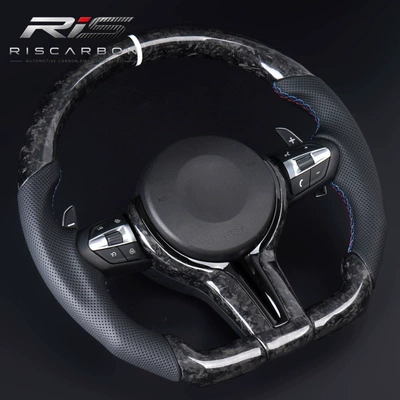 forged carbon fiber: Steering wheel