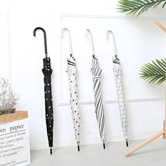 ストレートの黒いゴムの傘の長い柄の日除けの傘の男女のビジネスの皮質の小さい曲がりくねった傘はロゴの広告の傘を加えます。