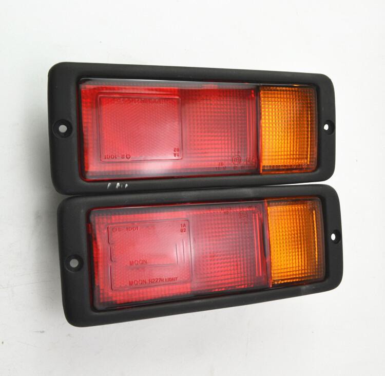 Suitable for Mitsubishi 92-96 Pajero V31V32V33V43 Rear Bumper Light Montero Changfeng Cheetah Rear Fog Light