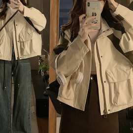 实拍撞色拼接短款工装风衣外套新款小个子棒球服冲锋衣夹克