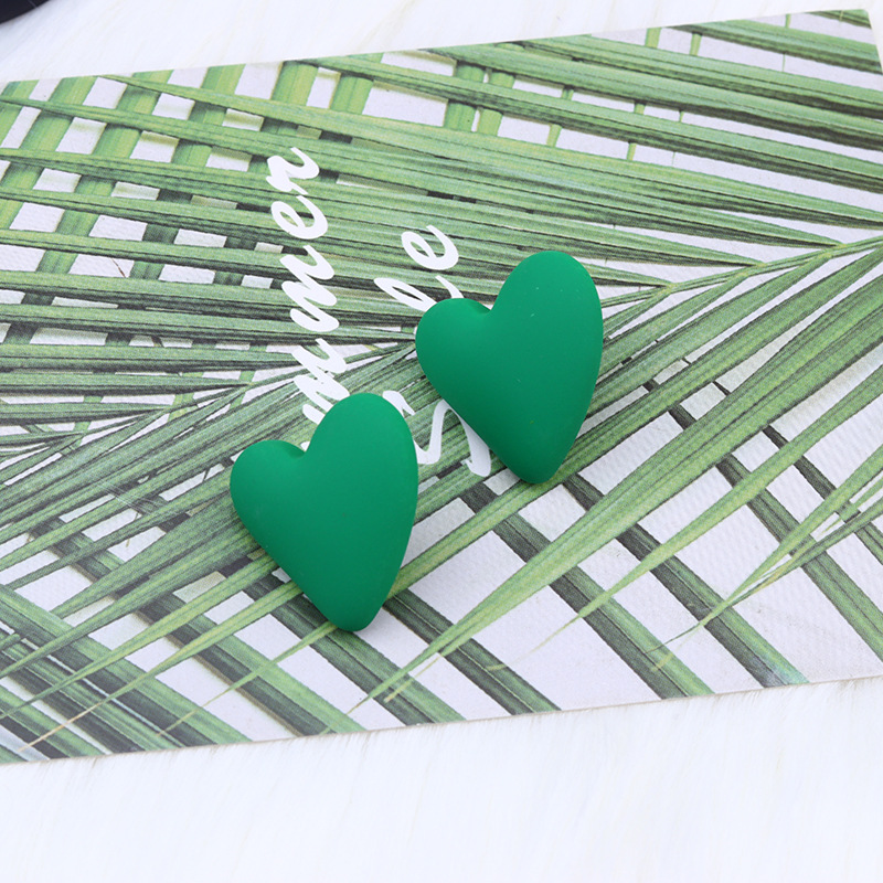 9g Weight Earrings Classification 1 Pair Quantity Daily Occasion Acrylic Material Heart Shape Pattern Women'S Gender Spray Paint Design Fashion Style 1 Pair Fashion Heart Shape Spray Paint Arylic Earrings 20