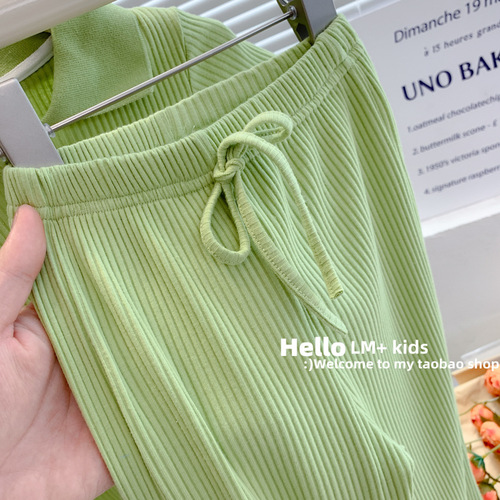 Internet celebrity must-have children's clothing 2024 summer style girls Korean style casual fashion short-sleeved tops nine-quarter pants two-piece suit trendy