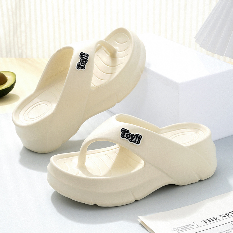 Chanclas mujeres verano nuevo estilo exterior con suela gruesa pisando mierda playa red antideslizante chanclas rojas a juego de colores sandalias y zapatillas lote