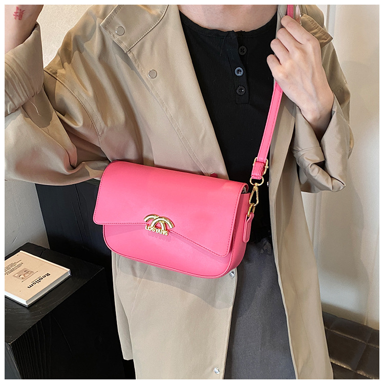Fashionable and versatile small square bag, new autumn and winter style work and commuting bag, women's bag, simple single-shoulder bag, women's crossbody bag undefined