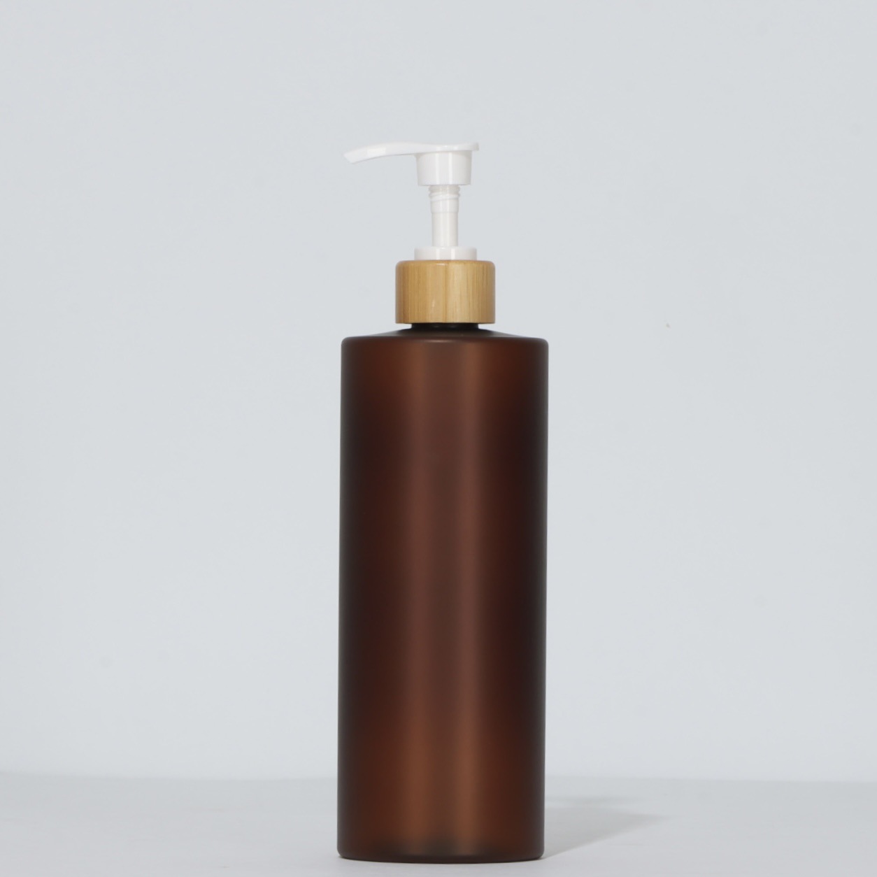 En stock 300ml botella de champú botella de gel de ducha 500ml botella de plástico para mascotas de gran capacidad botella de prensa de loción esmerilado