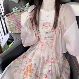 法式温柔甜美减龄抹胸碎花连衣裙子女夏天外穿防晒衫上衣两件套装