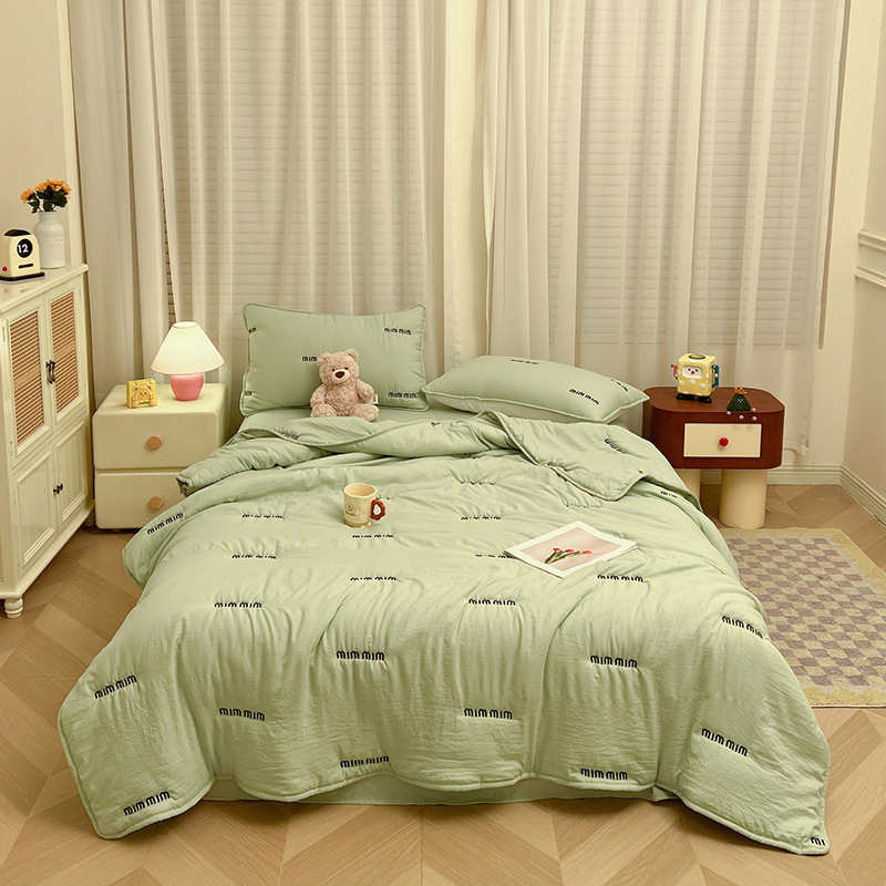 미우미우 잔디 그린