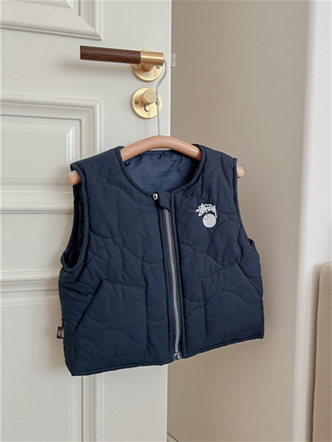 Chaleco de algodón bordado para niños y niñas de estilo coreano de primavera, Otoño e Invierno estilo occidental que combina todo el chaleco acolchado cálido en stock suministro directo