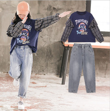女童套装2022新款春秋韩版卡通T恤儿童运动卫衣牛仔裤两件套一件