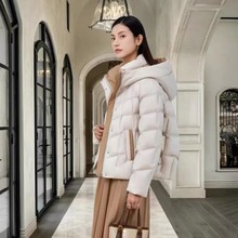 2023秋冬新款欧货宽松时尚女士连帽短款羽绒服加厚小个子撞色外套