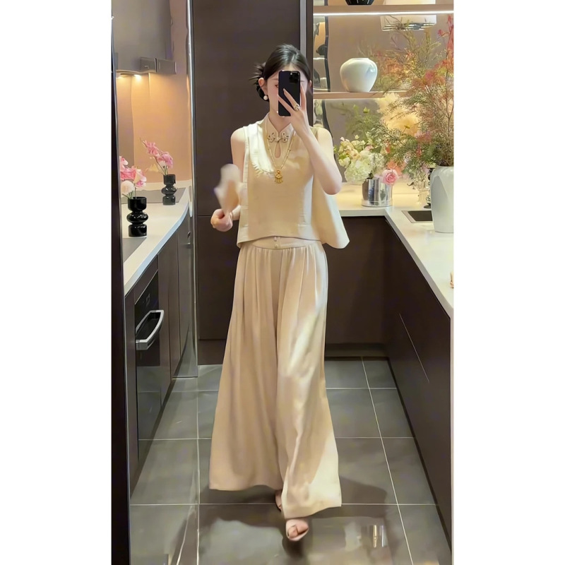 高級軽い高級婦人服スーツ女性の夏の新しい中国風スタンドカラーノースリーブトップワイドレッグパンツとスカートの2点セット|undefined