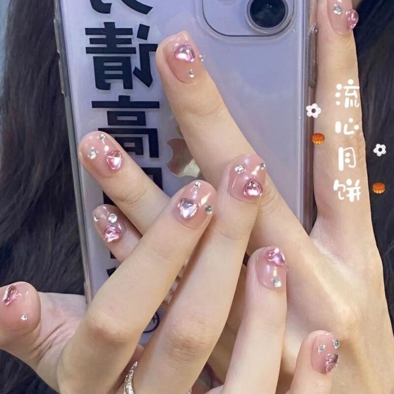 Summer New Pink Heart Sparkling Diamond Short Manicure Handmade Wearable Nails Students Whitening Simple ins Style