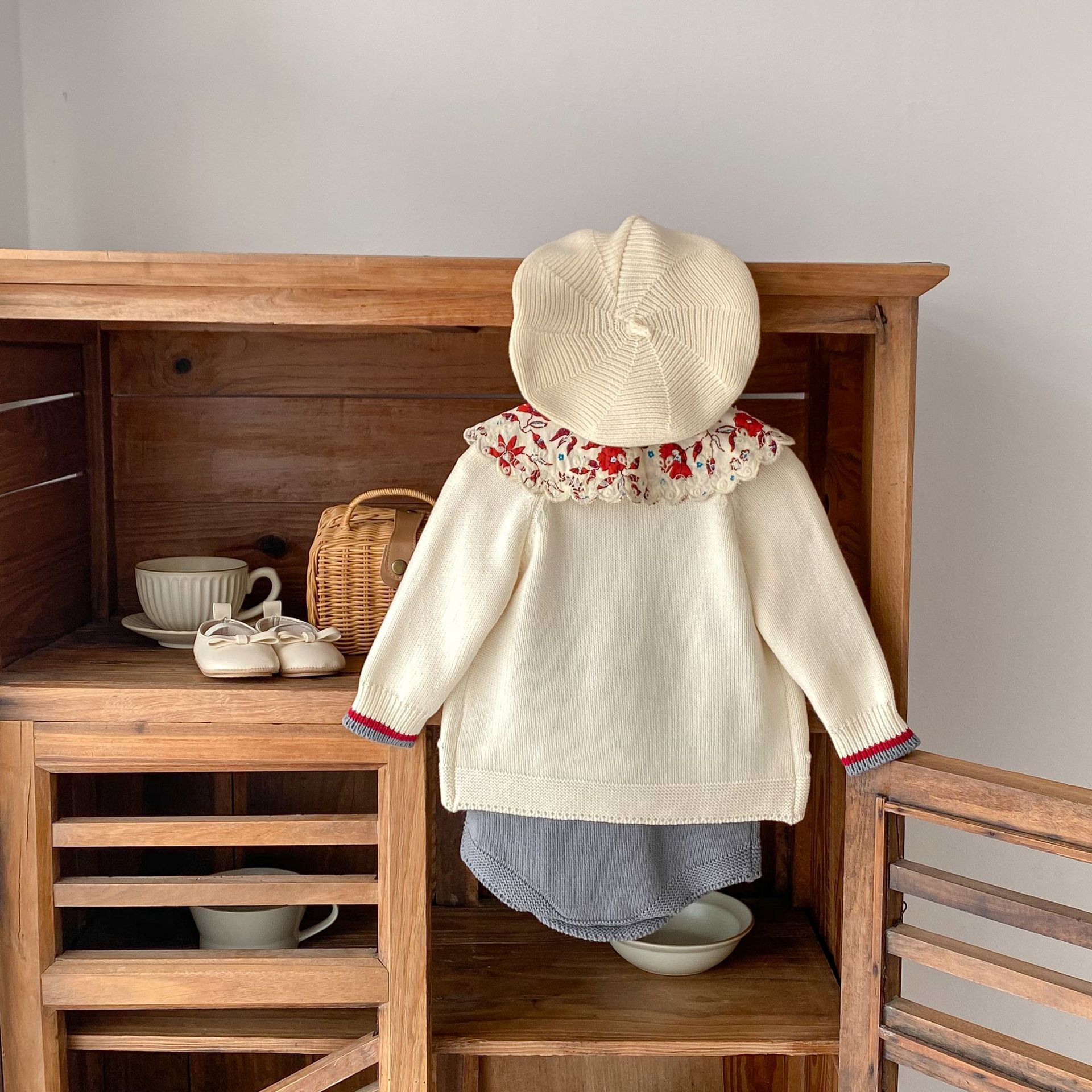 2024 tavaszi ruházat kislány rajzfilm szarvas kötött hosszú ujjú kabát+szürke pántos kabát 2 db válogatható_voghion.com