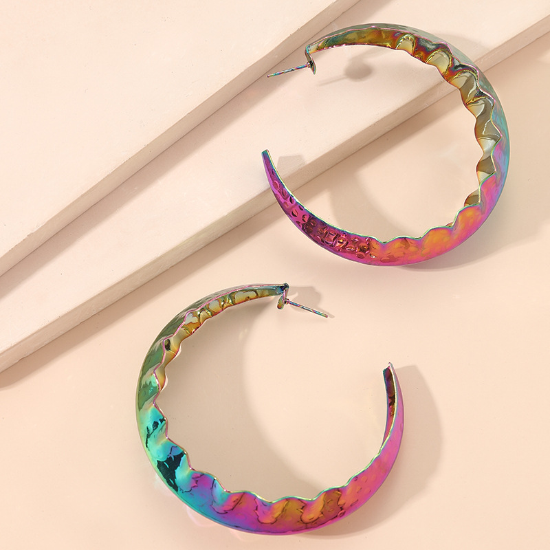New Style Simple Colorful C-shaped Earrings display picture 3