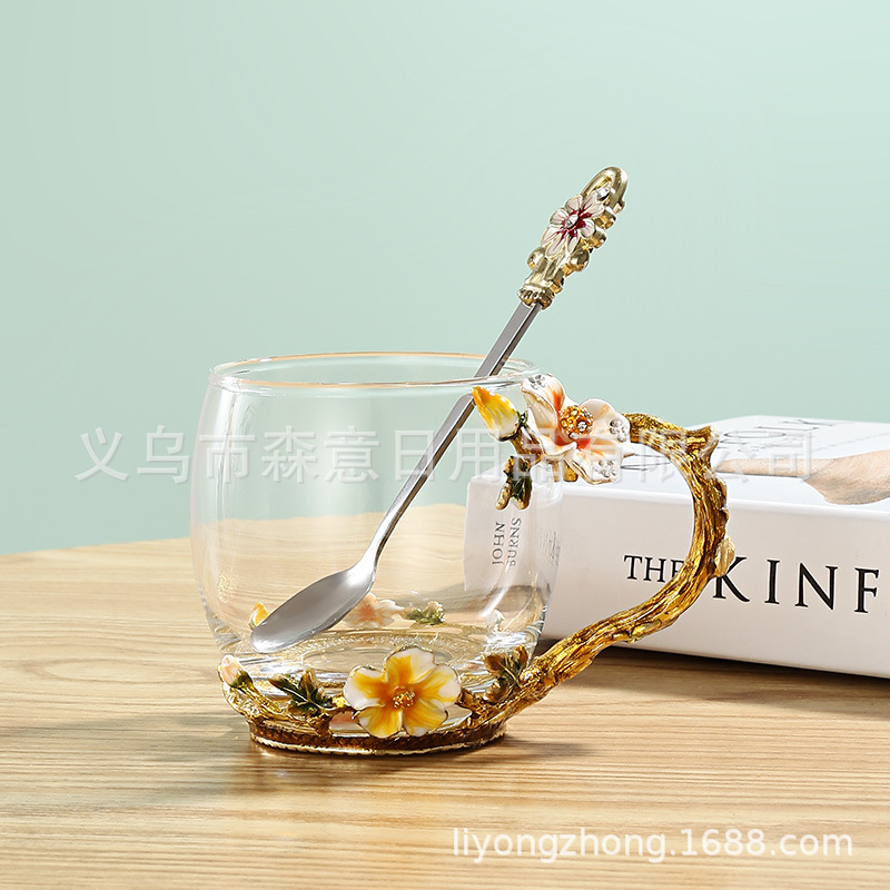 Esmalte taza de agua de color flor creativa taza de té taza de jugo taza de vidrio de cristal resistente al calor taza de café taza de pareja de gama alta regalo de la taza