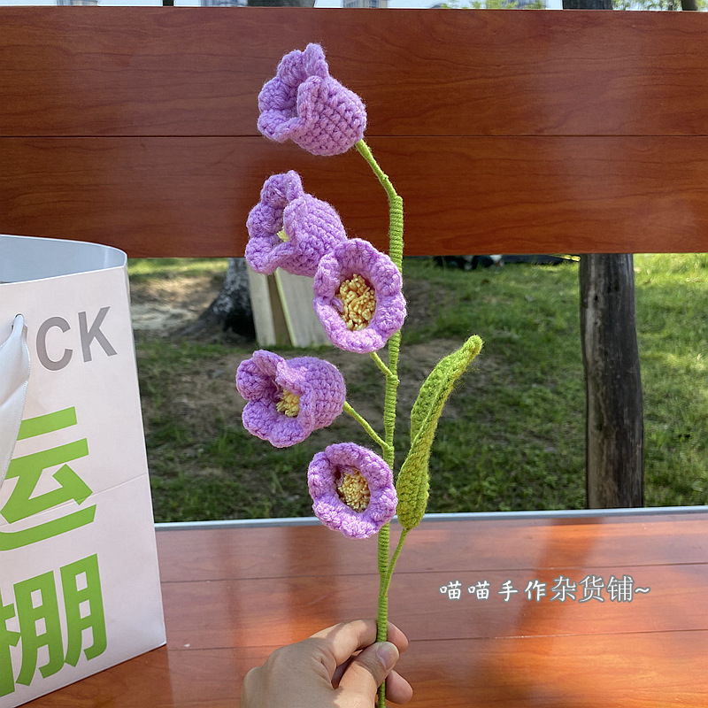 完成した手織りバラ、スズラン、ヒマワリ、造花、ウールニットブーケ、花飾り、ギフト|undefined