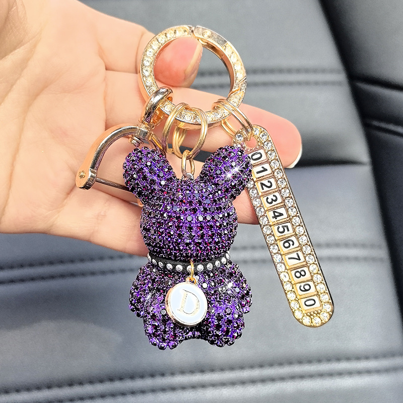 Clavieres de automóviles llenas de dibujos animados conejito llavero letras dibujos animados exquisitos colgantes de llaves de chicas regalos