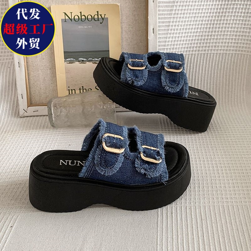 Denim Slippers Rubber 2026 New Style Thick-Soled Platform Shoes for Outdoor Wear, Fashionable to Match with Skirts, in Stock, Fabric Upper Peep-Toe Sandals