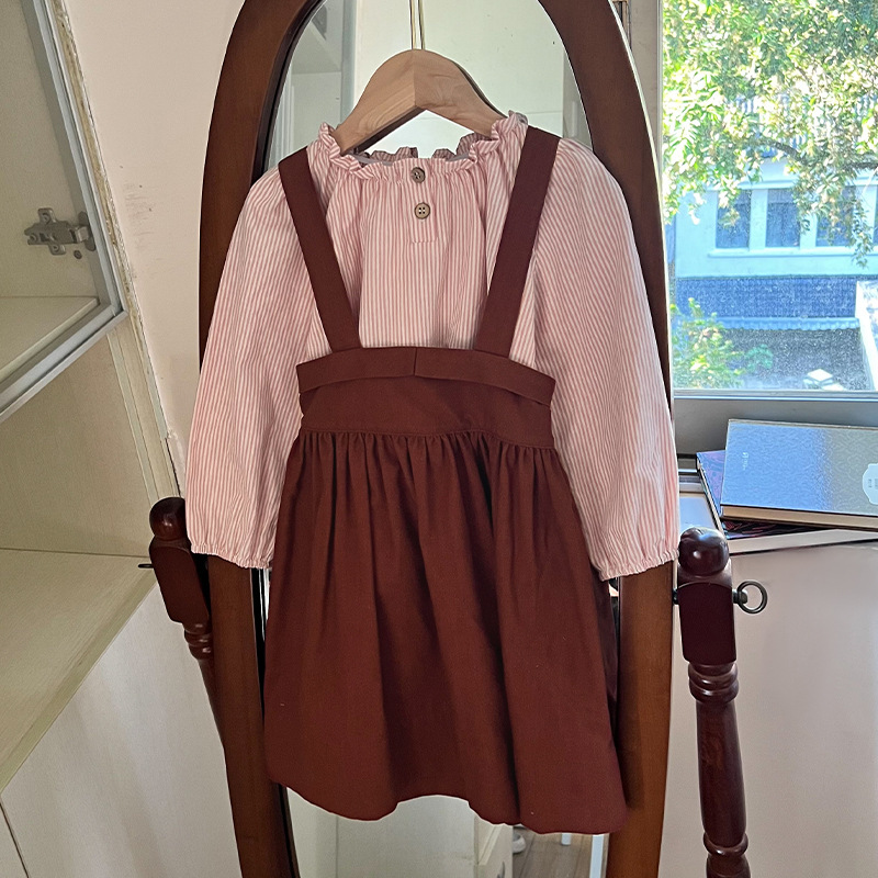 童裙甜美可愛棉麻純色背帶裙女童日系學院風交叉式系扣短裙女寶寶