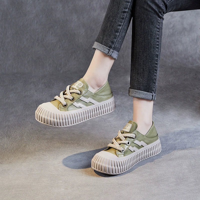 Женская повседневная обувь на шнуровке с верхним слоем из воловьей кожи, весна-осень 2024 года, полированные белые туфли на плоской подошве с круглым носком, модные одиночные туфли на толстой подошве