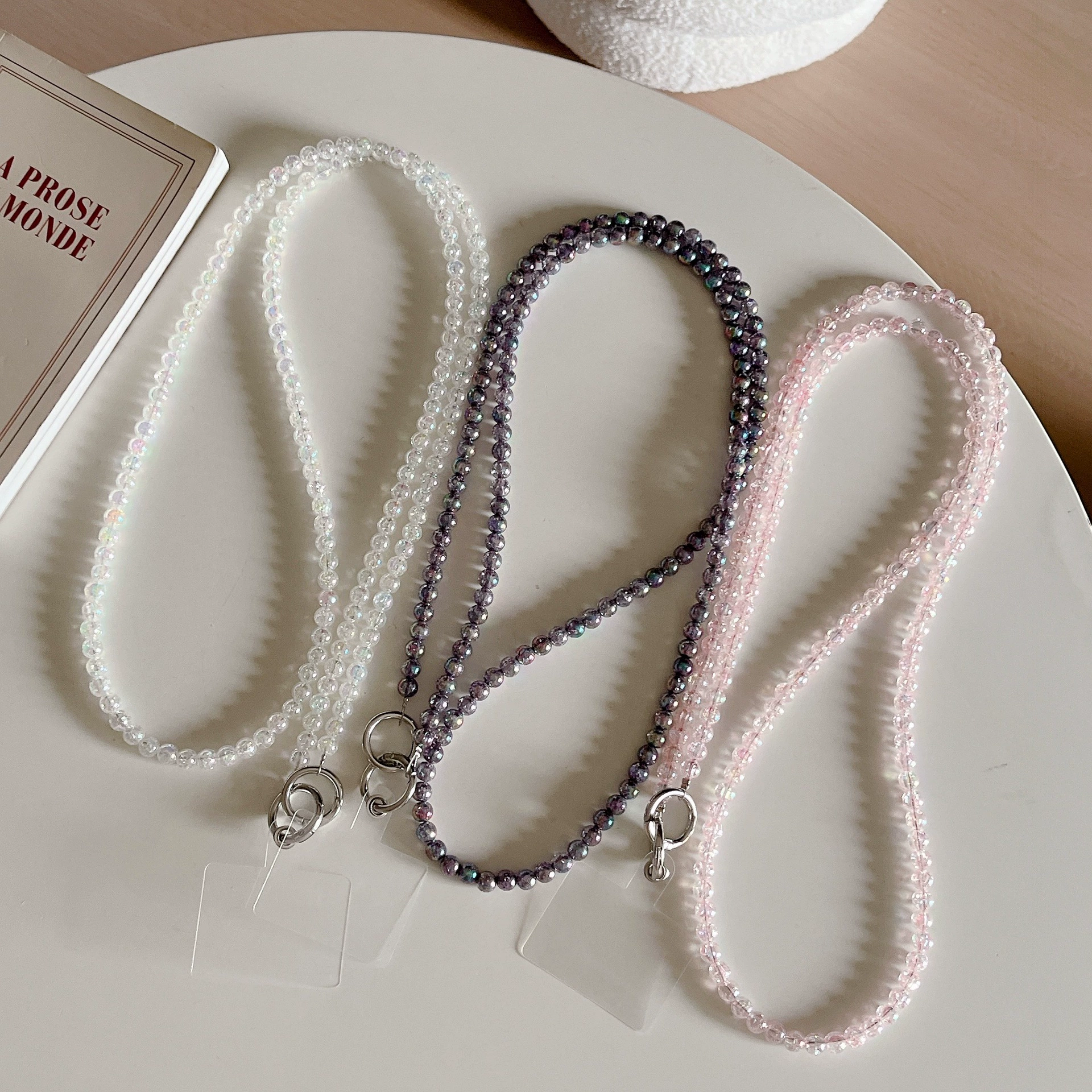 Phone case handmade, chain, handheld bag strap, simple and elegant design