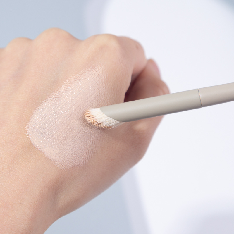 Zhuolya nuevo cepillo cosmético herramientas de belleza sombra de la cara resaltar la hoz en flor cepillo de nariz oblicua