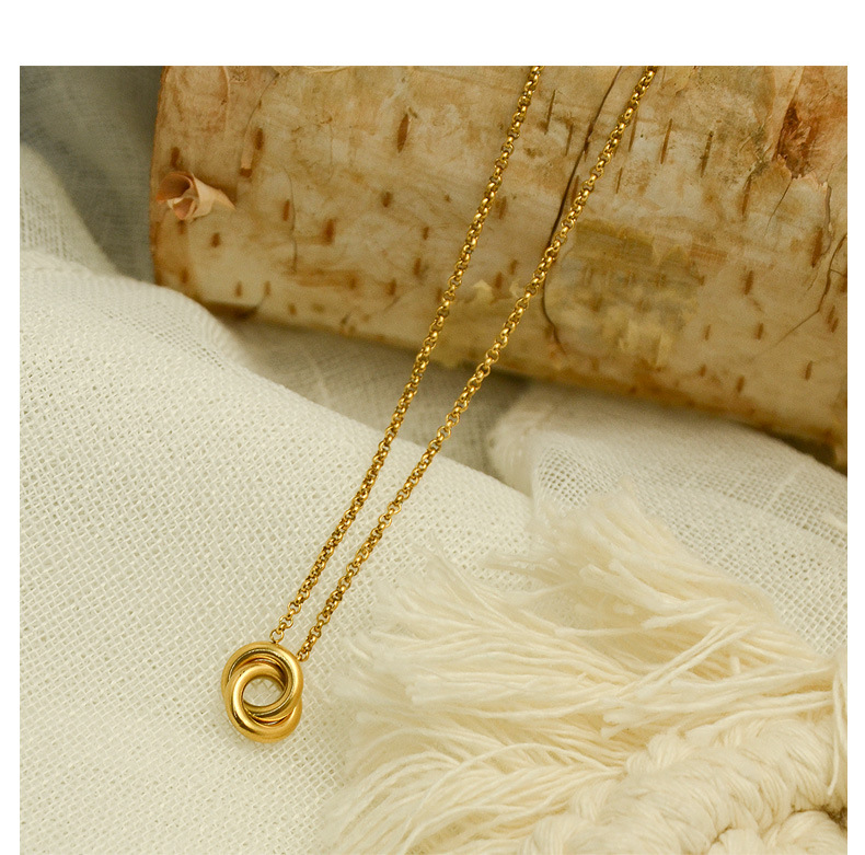 Fashion Simple Circle Pendant Necklace Female Titanium Steel Plated 18K