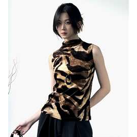 2025春装新款豹纹无袖立领背心女 植绒质感修身显瘦内搭外穿上衣