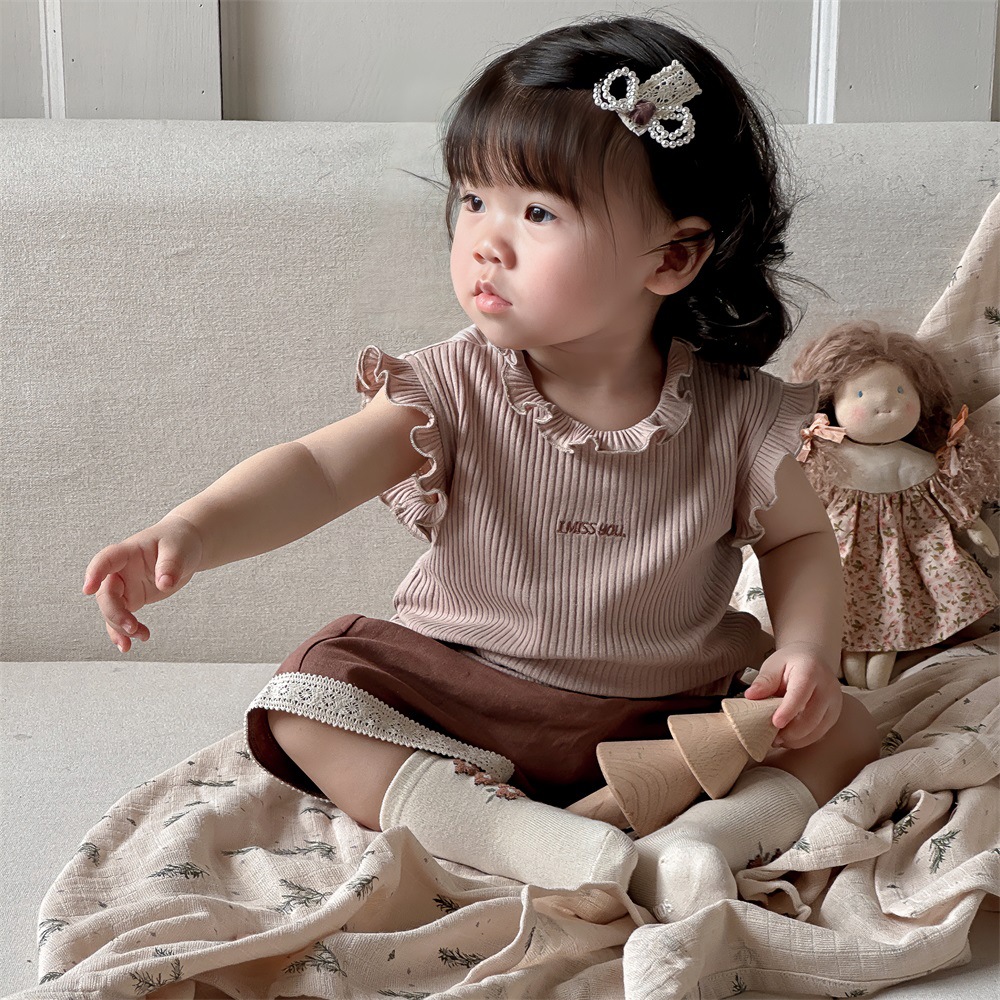 Verano estilo princesa dulce color sólido ropa de salida de bebé sin mangas top traje de pantalones cortos de encaje