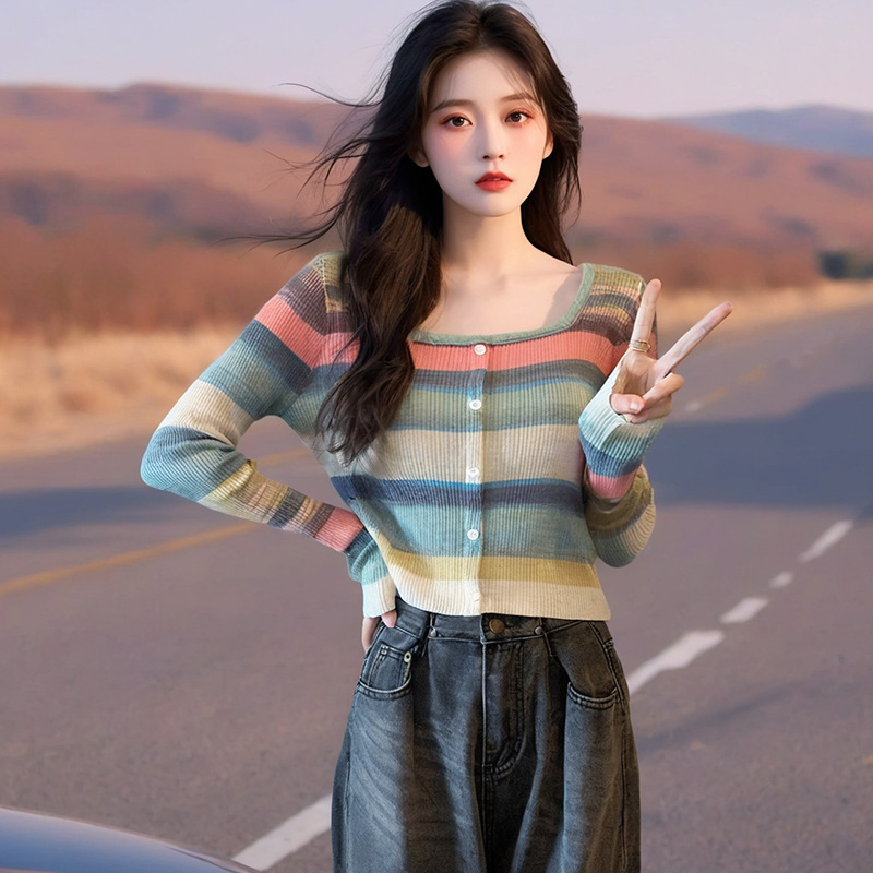 AI Figure in stock 2024 Autumn New Design Sense Rainbow Stripe Contrast Color Backing Shirt Knitted Shirt Top Women