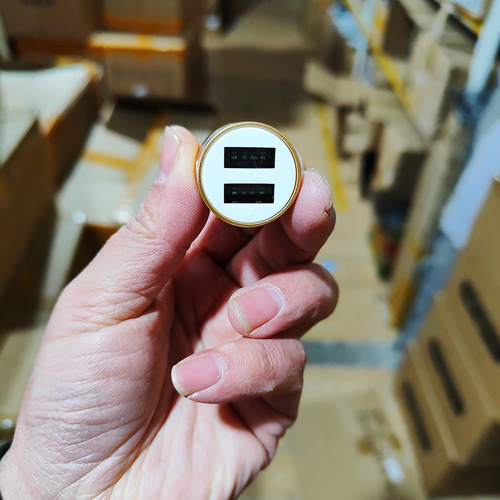 New metal car charger cigarette lighter with double USB multifunctional metal car charger for roadside stalls supply