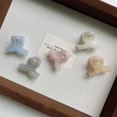 新商品の細いフラッシュフルーツの凍る色の小さいサイズの交差は挟みますかわいい少女の前髪を挟みます。