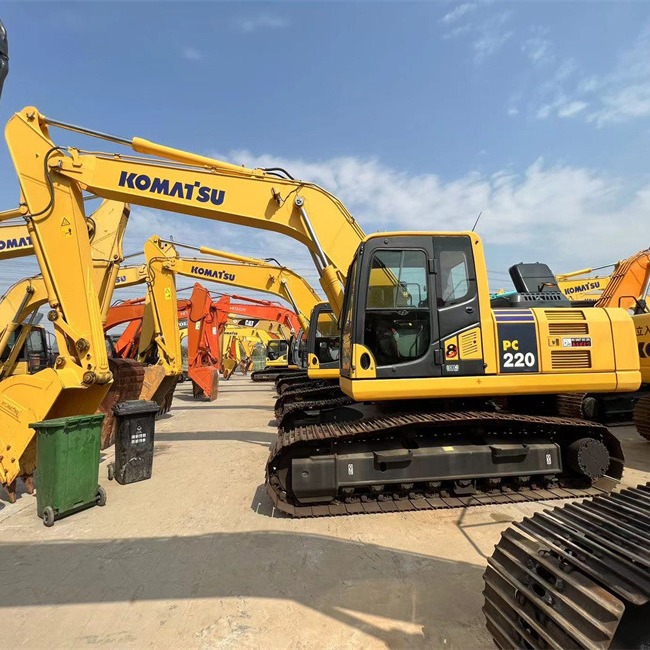 Exportación española original china de segunda mano Komatsu PC220 - 8 excavadora en buen estado de mantenimiento profesional