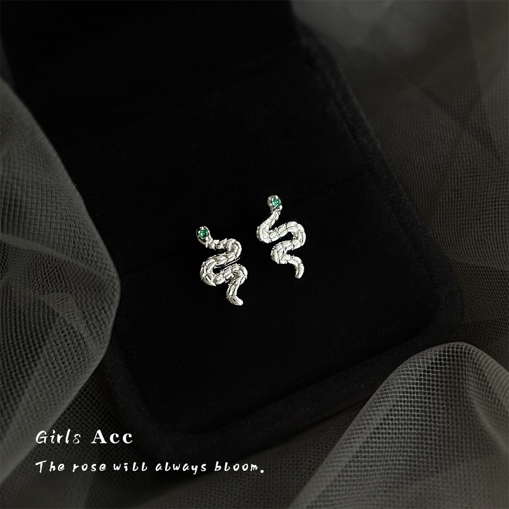 场景_0044_耳语场景新水印 拷贝 47