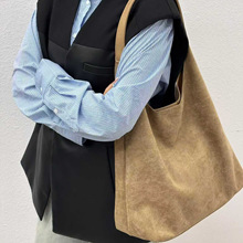 �ﶬ�μ��Ůʿ��Ƥ�q�����r�����ᱳ����ĸͨ�ڰٴ�͹����ذ���