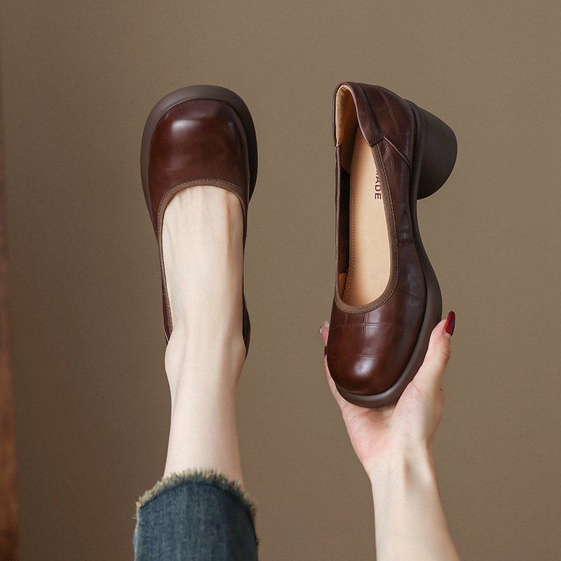 Giày cao gót đế dày platform nữ mũi nhọn gót vuông 5 cm — nâu