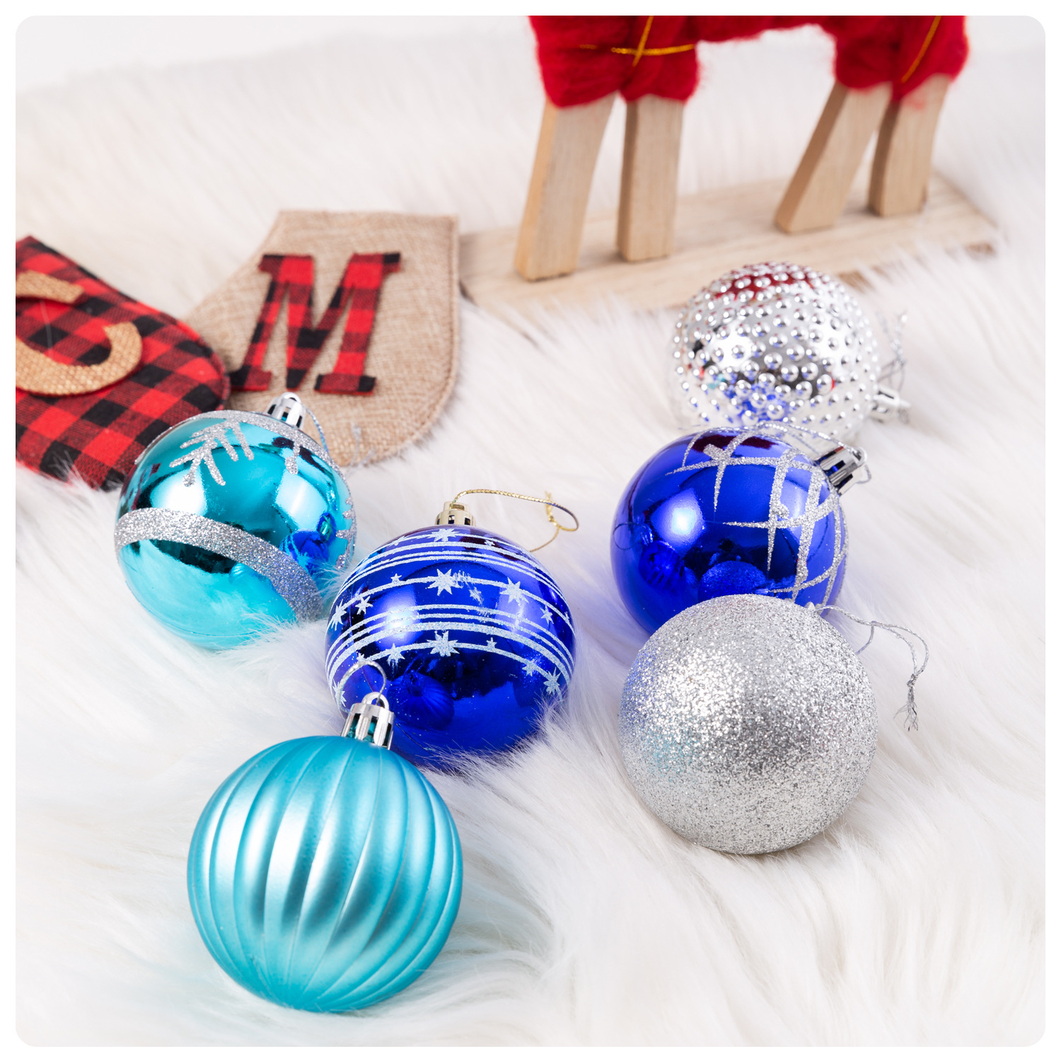 christmas ornaments for tree.j