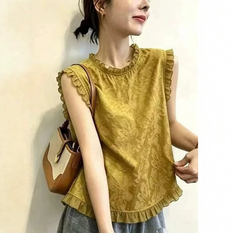 High-End Ruffled Sleeveless Shirt for Women, 2026 Summer New Style, Loose Fit, Slimming, Elegant, Versatile Jacquard Top for Women