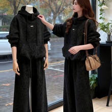 加绒加厚休闲运动套装女秋冬2025新款时尚洋气欧货连帽卫衣两件套