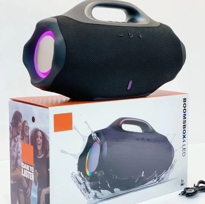 New Model of War God 4Th Generation Heavy Bass Boombox4Led Wireless Bluetooth Speaker Outdoor Sports Bluetooth Speaker